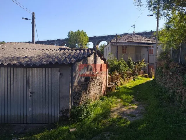 SE VENDE CASA PARA REHABILITAR EN O BARRIO DA CHANCA — 13