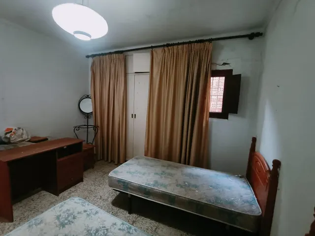 OPORTUNIDAD DE DOS CASAS EN UNA — 33