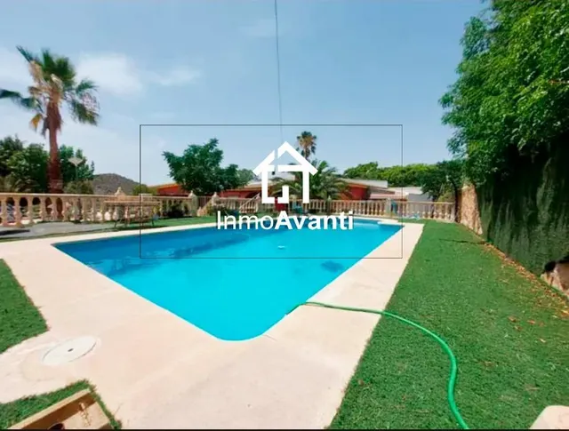 EN VENTA CHALET EN PETRER (ALICANTE) ZONA LOMA BADÁ — 8