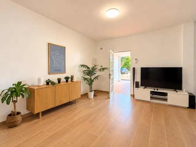 FINCA RÚSTICA CON VIVIENDA EN EL PALMITAL, STA. MARÍA DE GUÍA — 2
