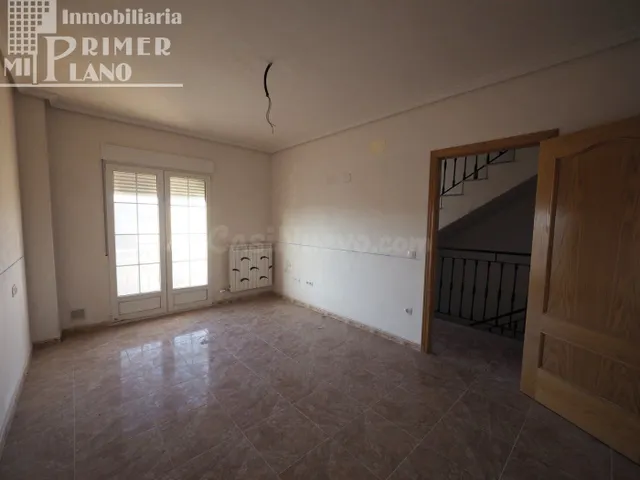 *VIVIENDA DE OBRA NUEVA, en barrio Europa, con 4 dormitorios - foto 2