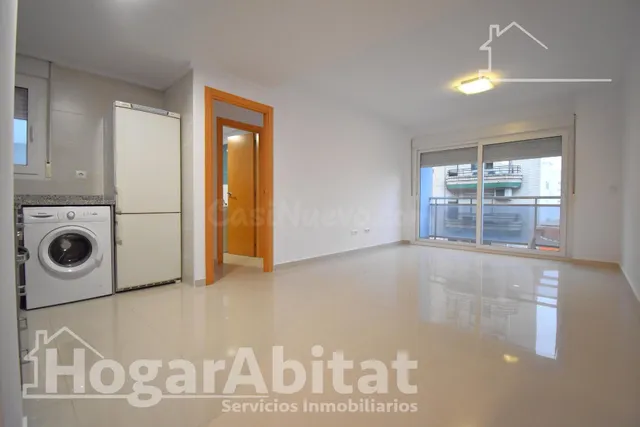 ¡A ESTRENAR! ACOGEDOR, IMPECABLE Y LUMINOSO CON BALCÓN Y GAR - foto 4