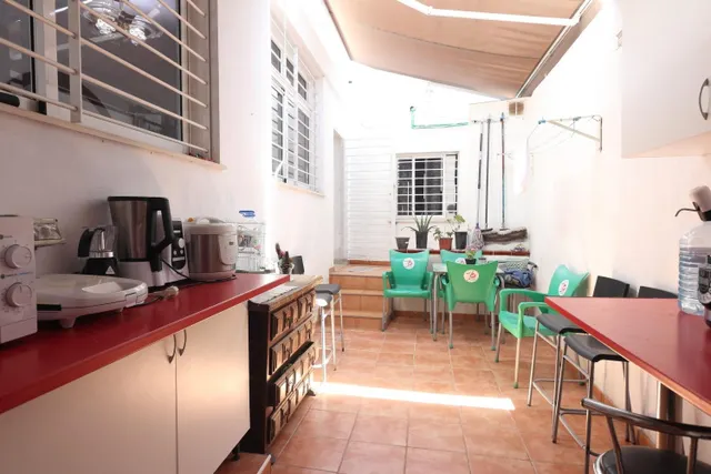 Casa en esquina en San Isidro: Inversión Rentable - foto 5