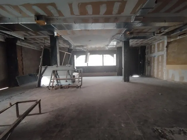 ALTABIX - LOCAL DE ESQUINA DE 547 M2 — 11