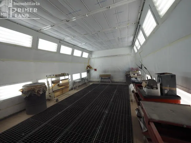 Amplia Nave Industrial en Tomelloso - Oportunidad Única por €650,000 — 16