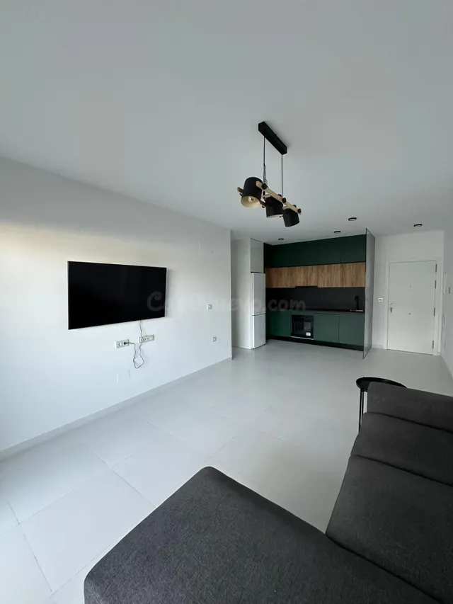 Apartamentos de lujo con piscina y parking en San Miguel de  - foto 4