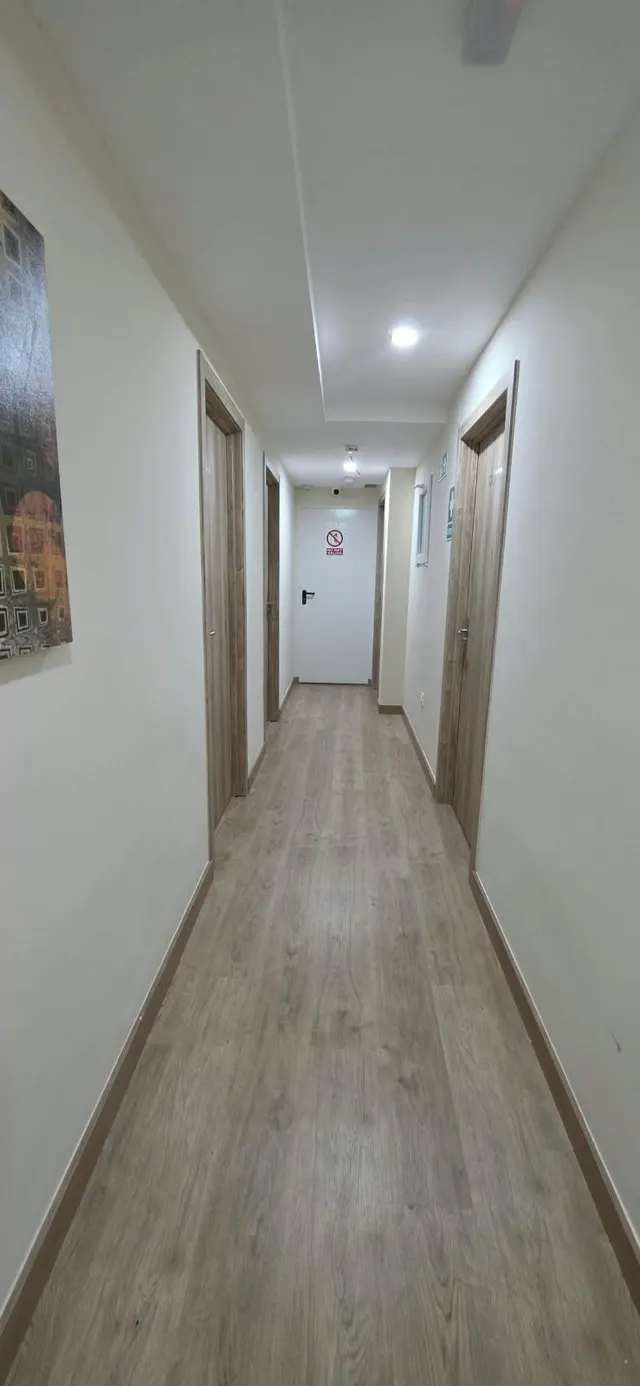 Hotel de 2 estrellas reformado en La Marina de Elche, zona Guardamar — 9