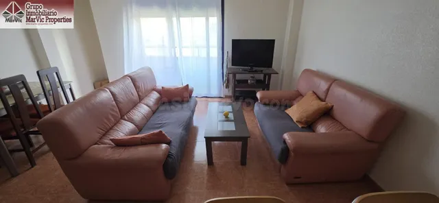 Piso moderno con garaje privado y piscina en La Nucía - foto 5