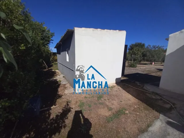 *250.000€*. inmobiliaria la mancha vende parcela urbana en urbanización riachuelos (Albacete). — 41