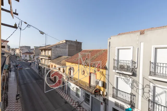 Amplio y luminoso piso de 3 dormitorios listo para entrar a vivir junto al metro de Albolote — 8