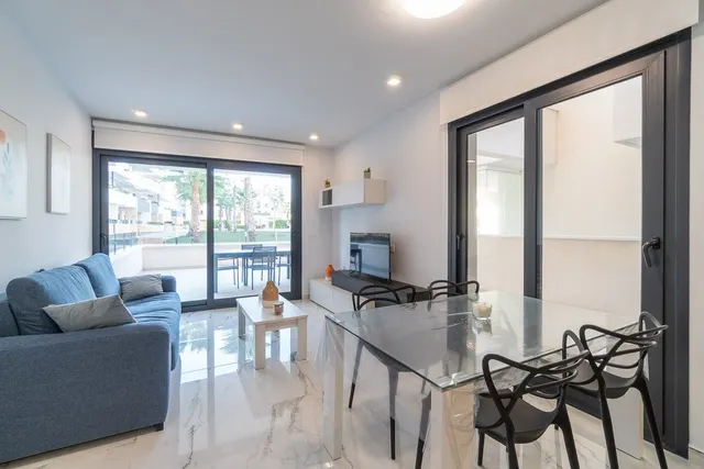 Apartamento 2 habitaciones 81m² en venta - PAU 8 — 17