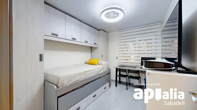 Estupendo Piso en Venta en Barberà del Vallès — 10
