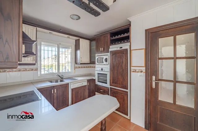 Vivienda unifamiliar  en urbanizacion "Cortijo de la Loma" amueblada y lista para entrar a vivir — 12