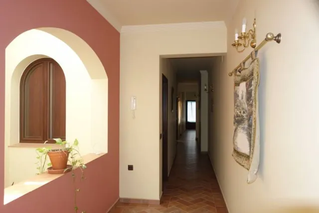 Casa nueva, 4 dormitorios, garaje , "próximo a centro" — 27