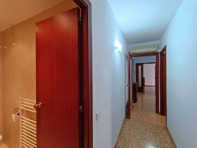 Excelente vivienda en pleno centro de la ciudad, amplitud y luminosidad asegurada ! — 28