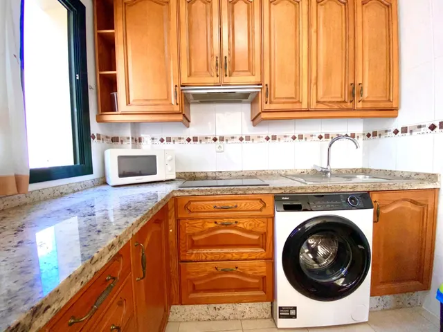 Alquiler Corta Temporada, Centro de Fuengirola, Atico 2 dormitorios: Una Vivienda Cuidada con Terrazas Soleadas — 7