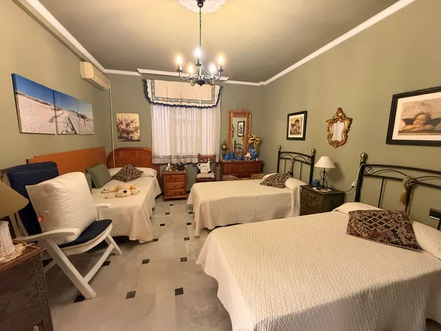 Vivienda independiente con garaje-centro de Algeciras — 10