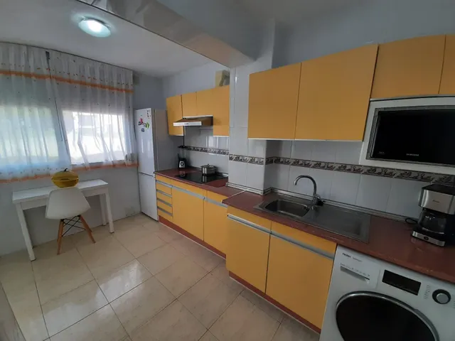 Precioso apartamento en 2 Linea playa Levante ! — 9