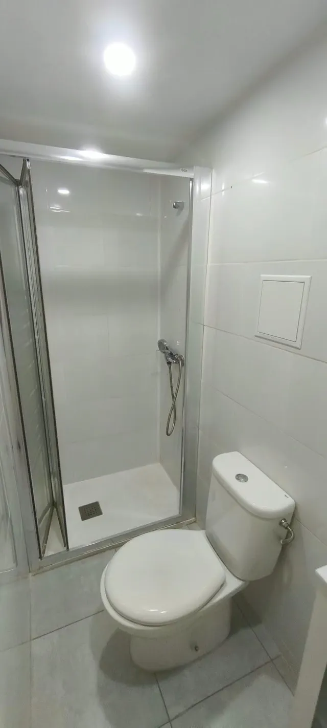 PISO ALQUILER EN CIUTAT VELLA — 14