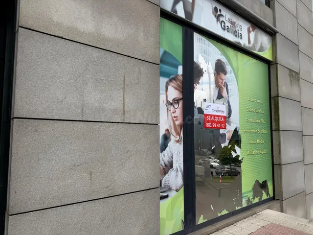 LOCAL EN ALQUILER EN WORK CENTER A GRELA