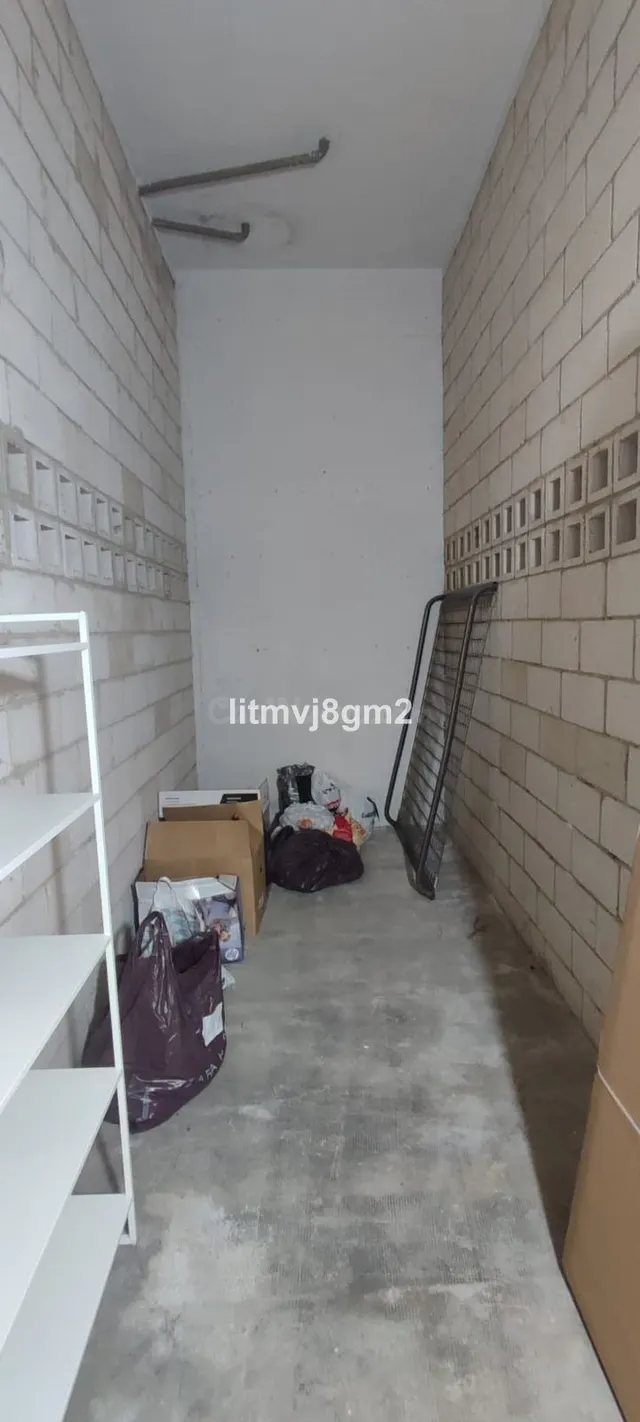 Almacén 10m² en venta - Marbella - foto 2