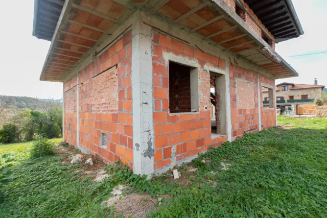 CHALET INDEPENDIENTE EN EL VALLE DE MENA — 13