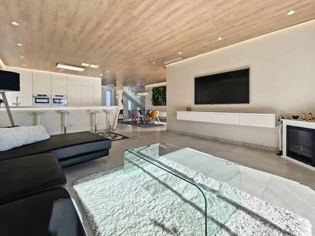 Villa de lujo con vistas al mar en Aguamarina, a 200 metros de la playa — 6