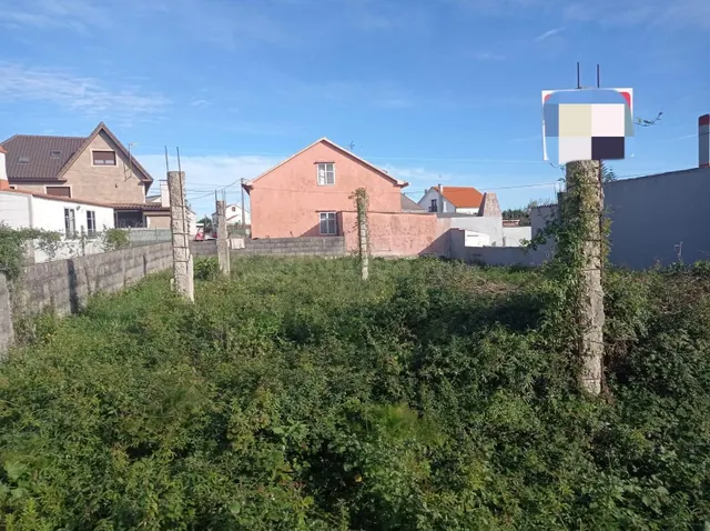 TERRENO EN AGUIÑO A 300 METROS DE LA PLAYA - foto 3