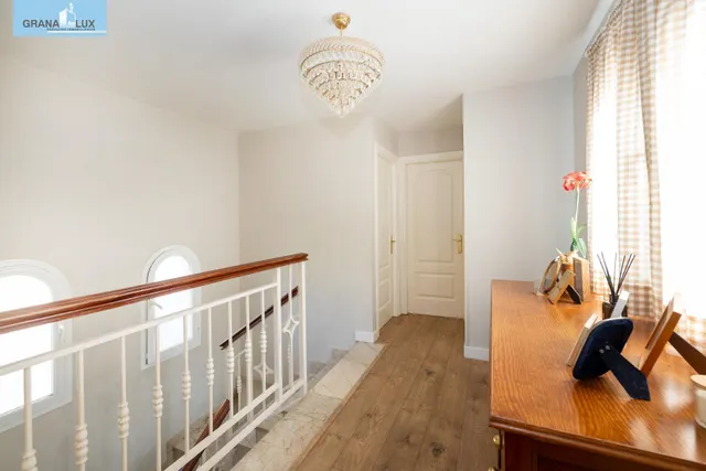 MAGNÍFICO CHALET EN URB. SUEÑOS DE CADIMA, ALHENDIN — 27