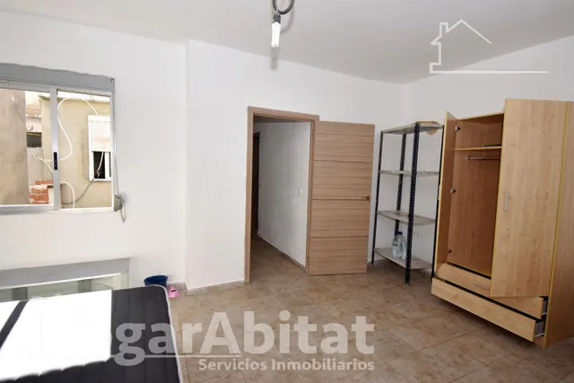 MAGNÍFICA CASA LUMINOSA CON DOS BALCONES Y GRAN TERRAZA — 38