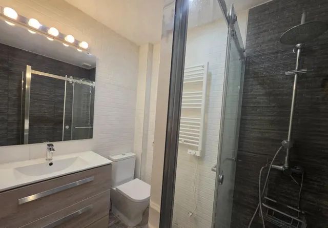 Piso 2 habitaciones 77m² en venta - Sevilla Este — 17
