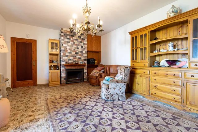 GRAN CHALET EN EL PRECIOSO PUEBLO DE GALILEA — 14