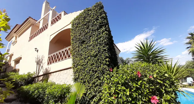 Chalet 4 habitaciones 371m² en venta - Riviera del sol — 10