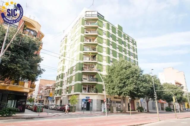 🔝 Amplio Local Comercial en Venta en Zona Estratégica – 450  - foto 5