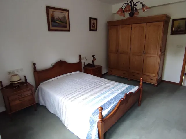 CASA EN VENTA CON AMPLIA FINCA — 42