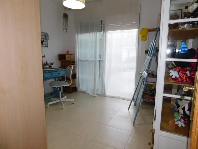 Chalet Adosado en Yuncler 3 Plantas para entrar a vivir — 44