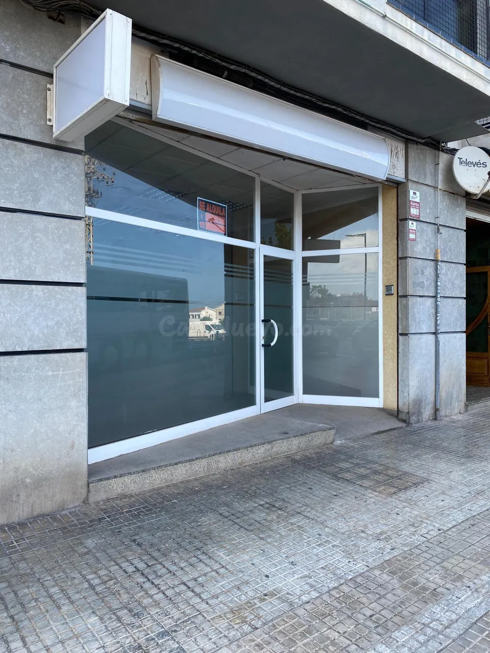 LOCAL AQUILER OFICINAS