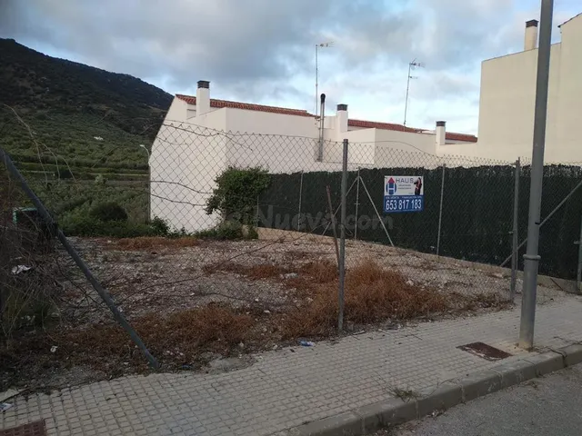 Se vende solar en Doña Mencía