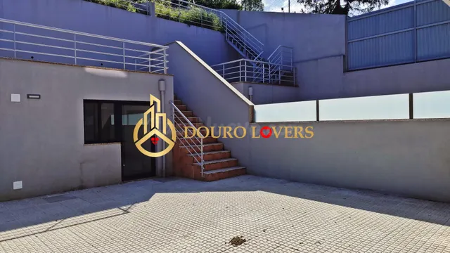 Pareado 3 habitaciones 213m² en venta - Mafamude e Vilar do  - foto 4