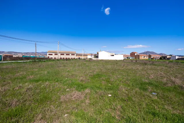Solar Urbano en Fuente Vaqueros — 11