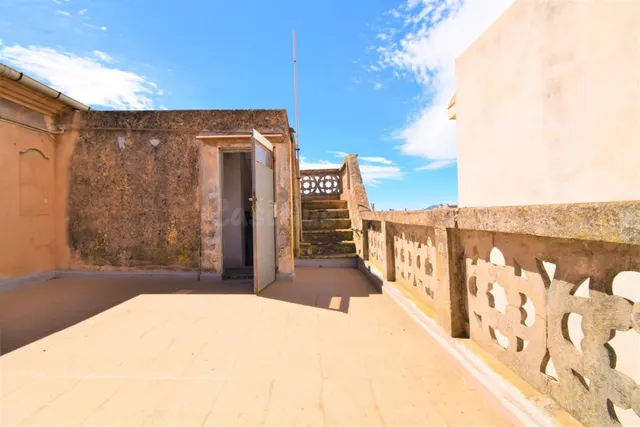 Edificio para reformar en Muro