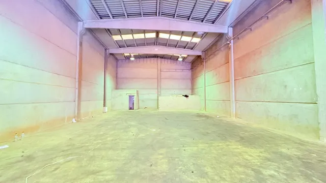 Nau industrial de 400 m2 — 7