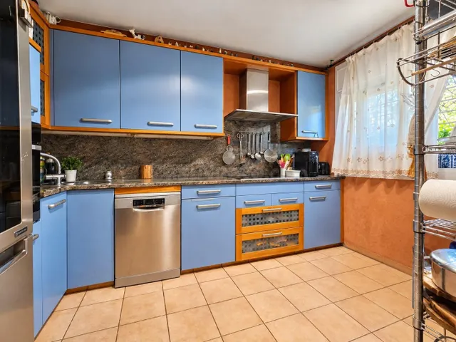 Casa con jardín y piscina en Premià de Dalt - foto 4