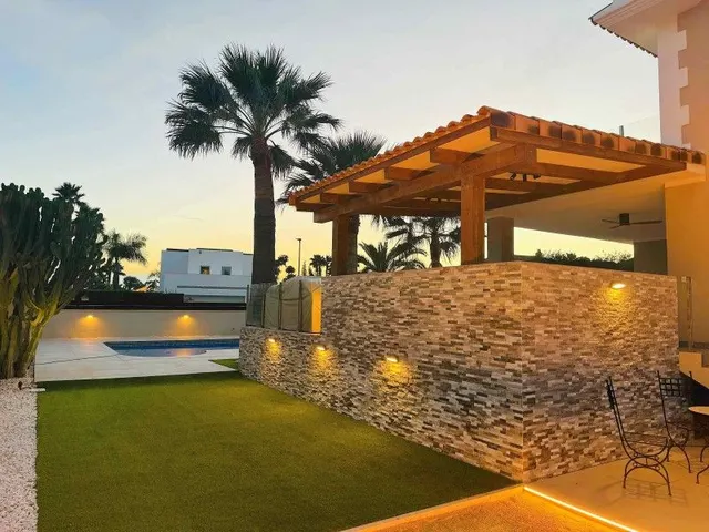 Villa 4 habitaciones 350m² en venta - Pueblo — 14