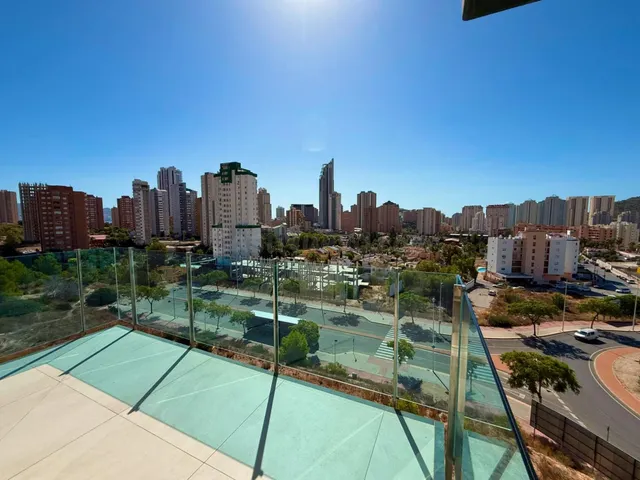 APARTAMENTO REFORMADO CON LICENCIA TURÍSTICA Y PISCINA EN LA CALA DE FINESTRAT — 2