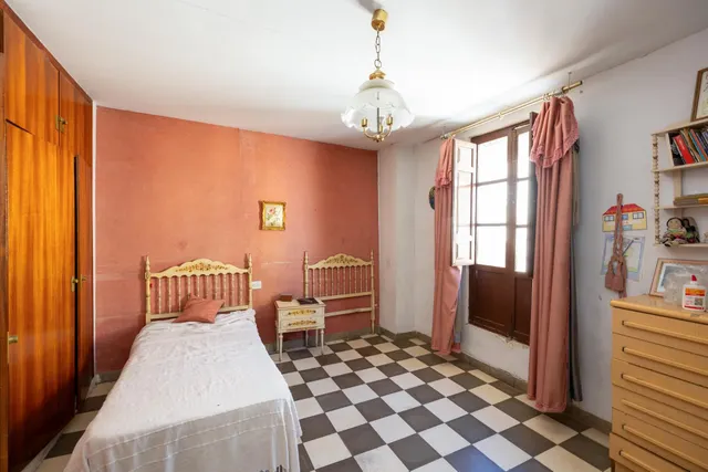 CASA EN PLENO CENTRO DE ALHENDIN — 20