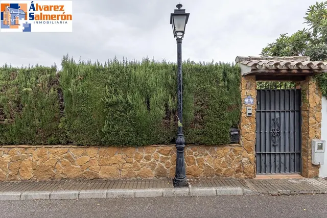 CASA CON PISCINA EN URB LOS CHOPOS - LAS GABIAS — 25
