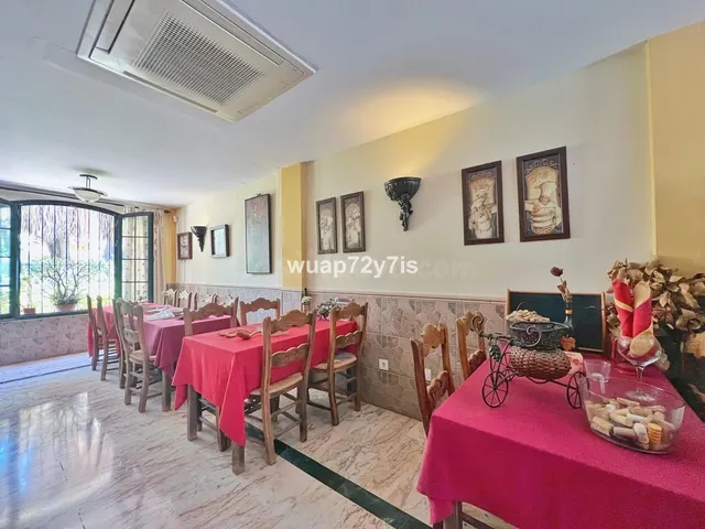 Hotel 12 habitaciones 303m² en venta - Costa Del Sol - foto 3