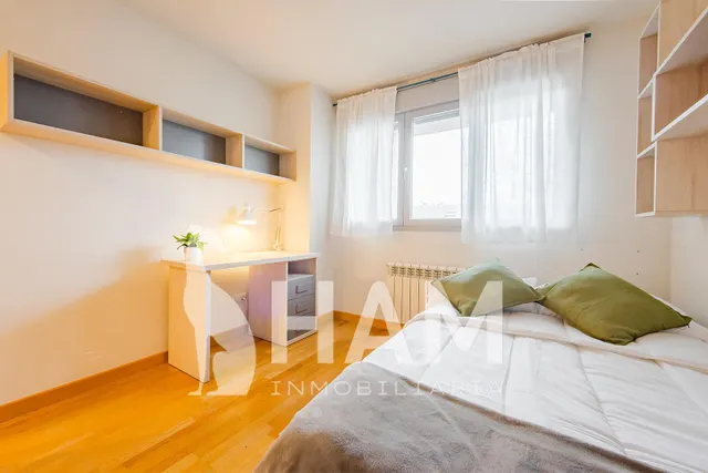Habitación en C/ Clavel, 8 — 43