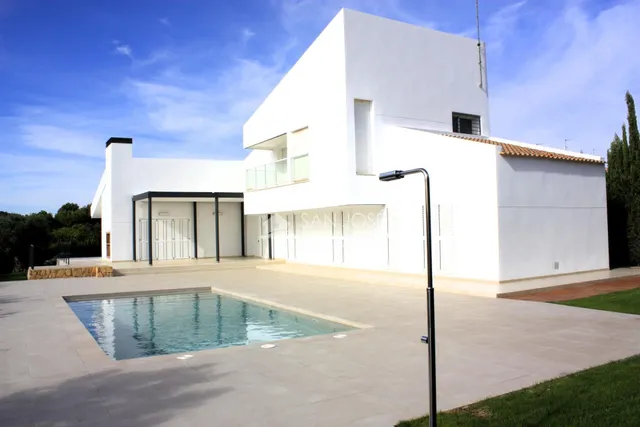 CHALET EN PRIMERA LINEA DE CAMPO DE GOLF, ALENDA GOLF, ALICANTE — 43